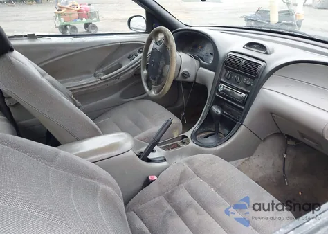 1997 Ford Mustang из США, поврежденный, VIN 1FALP4048VF107519